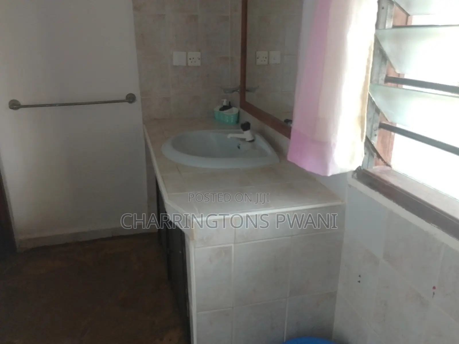 Furnished 2bdrm Bungalow in Diani for sale