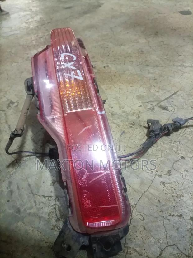 Rear Bumper Reflector Cx7 - thumbnail 2