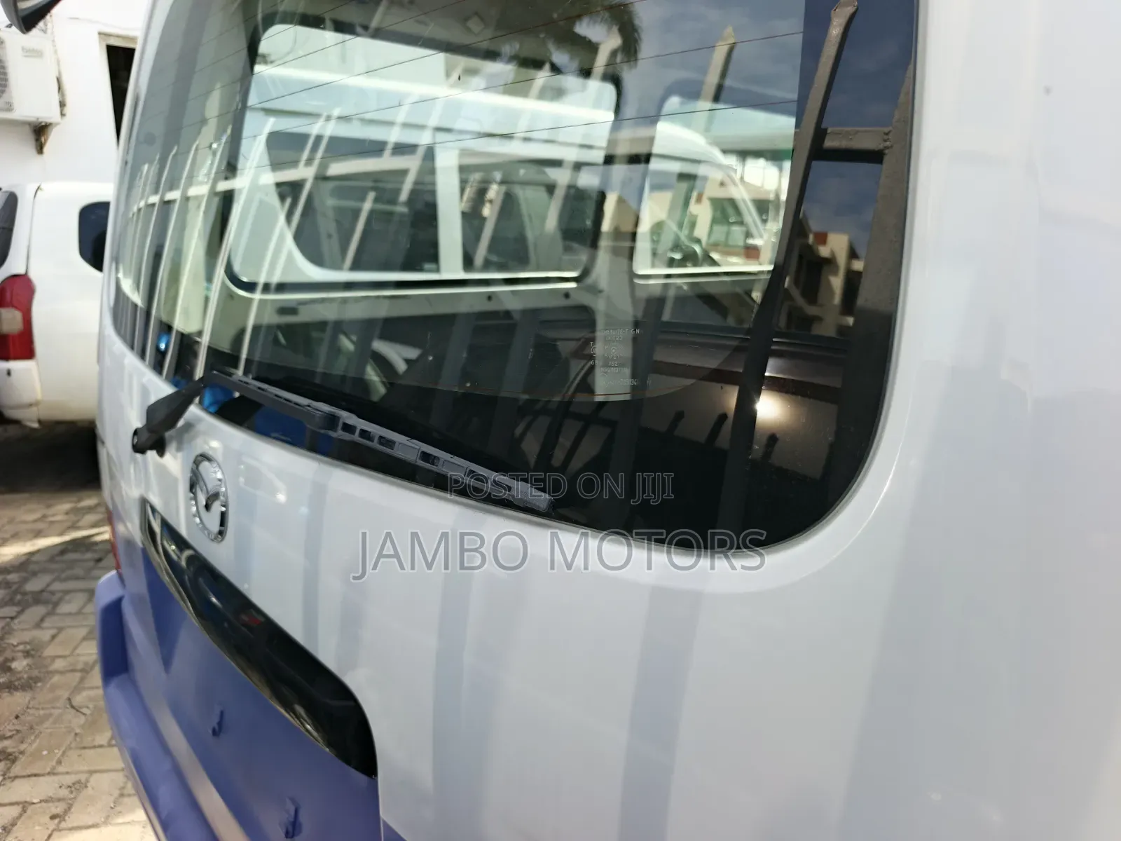 Mazda Bongo 2020
