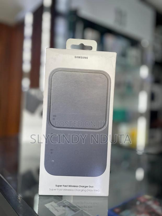 Samsung Super Fast Wireless Charger Duo - thumbnail 2