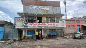 15bdrm Block of Flats in Kayole Patanisho for sale