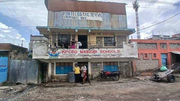 15bdrm Block of Flats in Kayole Patanisho for sale