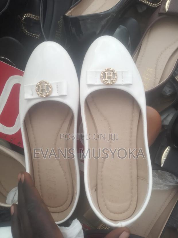 Ladies Flat Shoes - main view