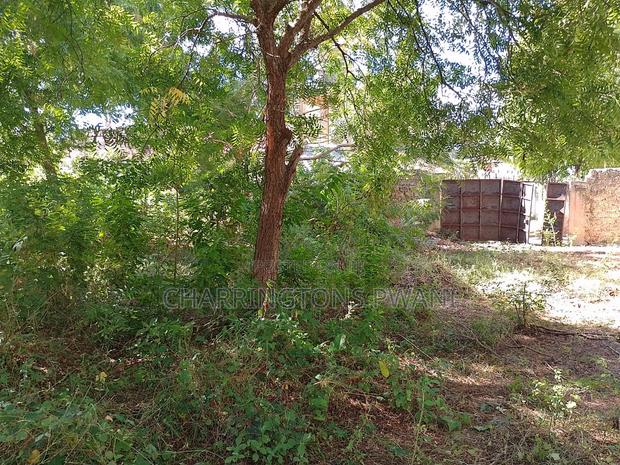 1⁄4 Acre Plot |Partial Perimeter Wall | Walk to Beach Airport - thumbnail 6