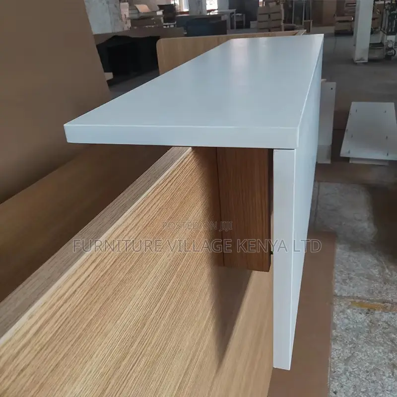 1.6m Brown Customized Front Reception Desk