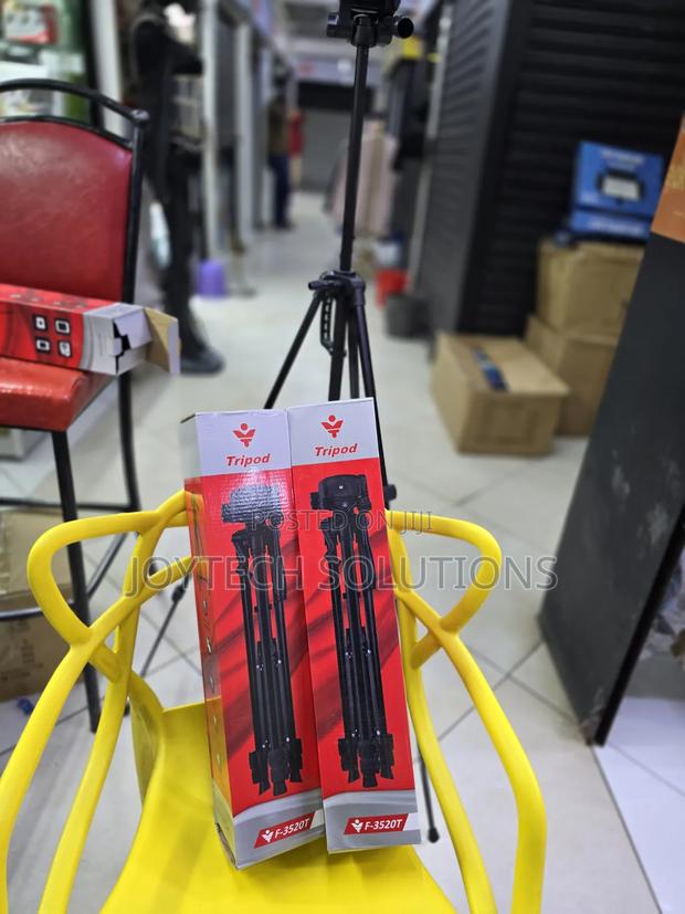 Streaming Tripod Stand - thumbnail 2