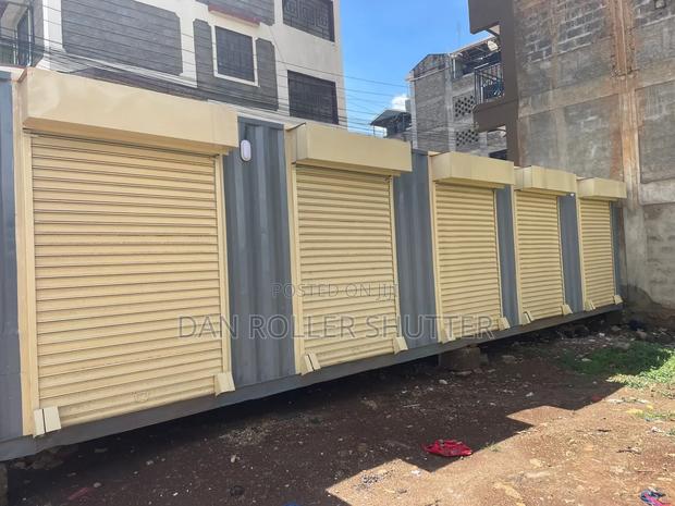 Ventilated Manual Roller Shutter - thumbnail 2