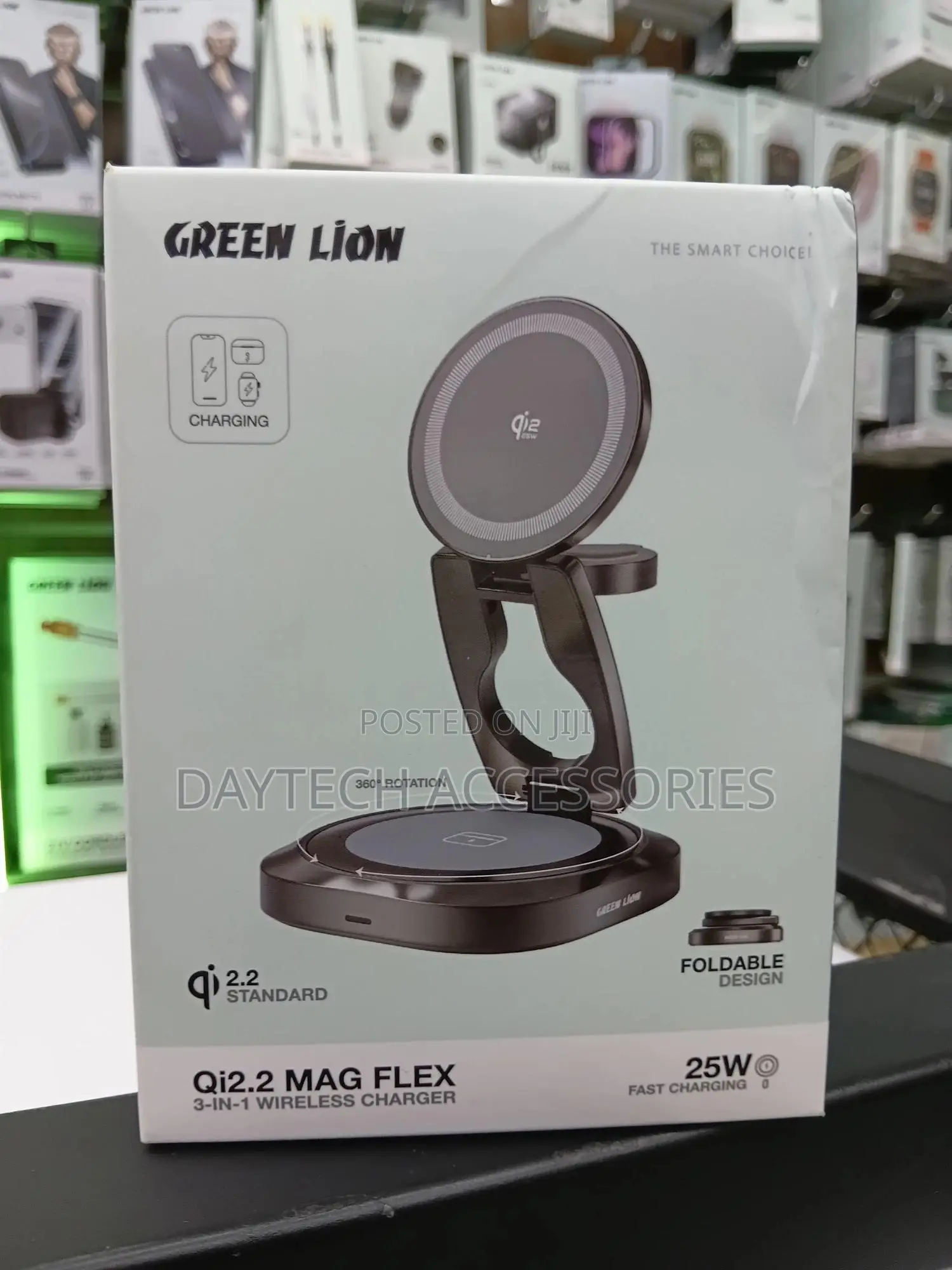 Green Lion Qi2.2 Mag Flex 3-in-1 Wireless Charger.