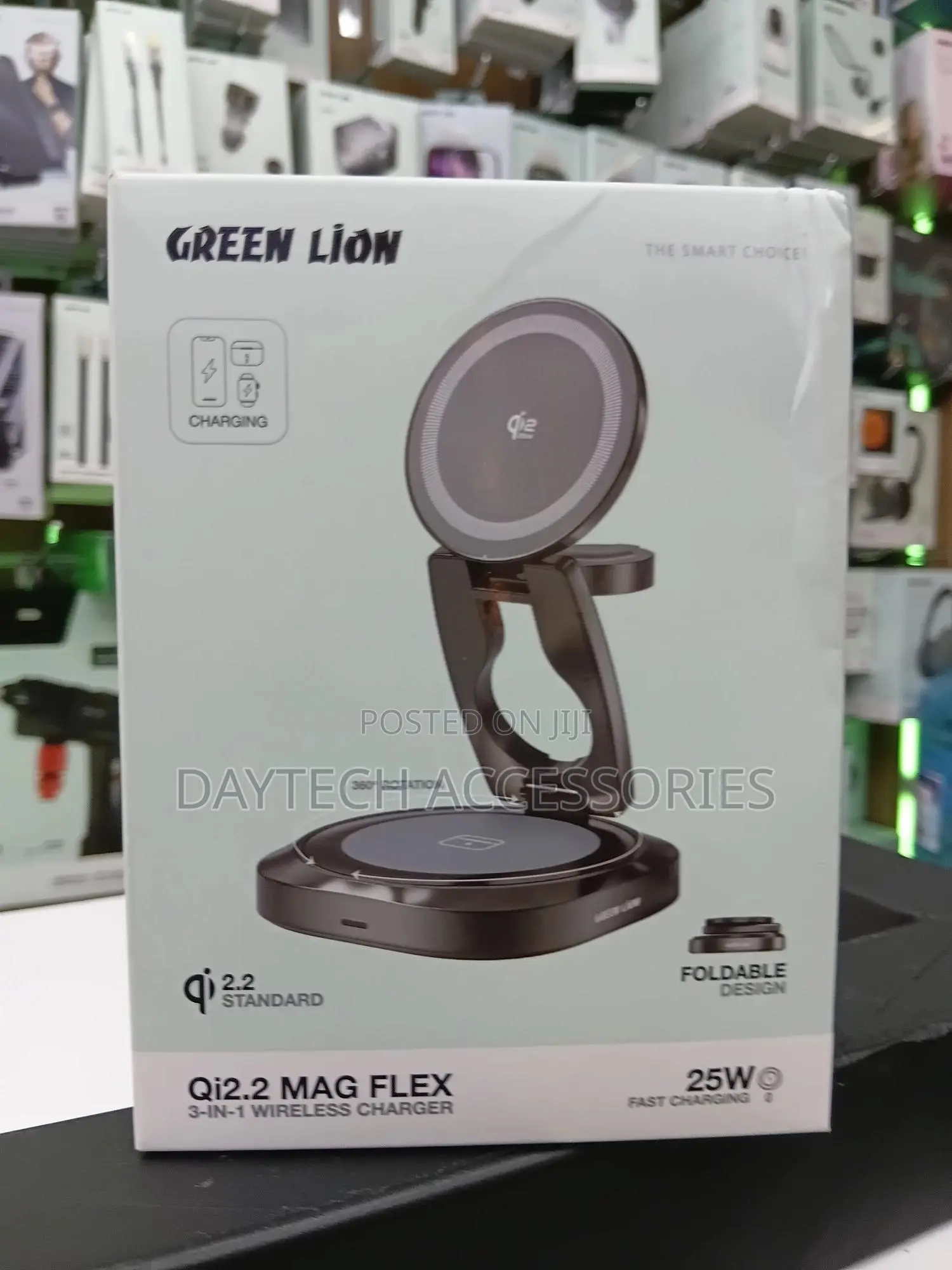 Green Lion Qi2.2 Mag Flex 3-in-1 Wireless Charger.