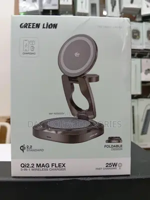 Green Lion Qi2.2 Mag Flex 3-in-1 Wireless Charger.