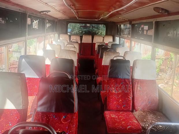 Isuzu Std 4240 2018 Red - thumbnail 6