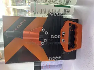 Folding Hand Riveter