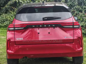 Nissan Note 1.2 Hybrid 2021 Red
