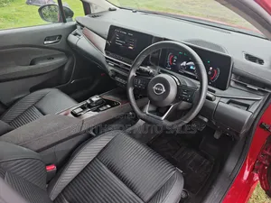 Nissan Note 1.2 Hybrid 2021 Red