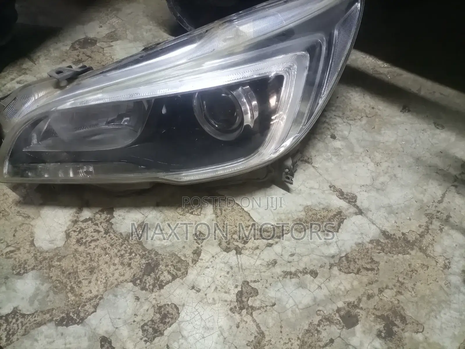 Headlight Subaru Bs9 Outback / Legacy