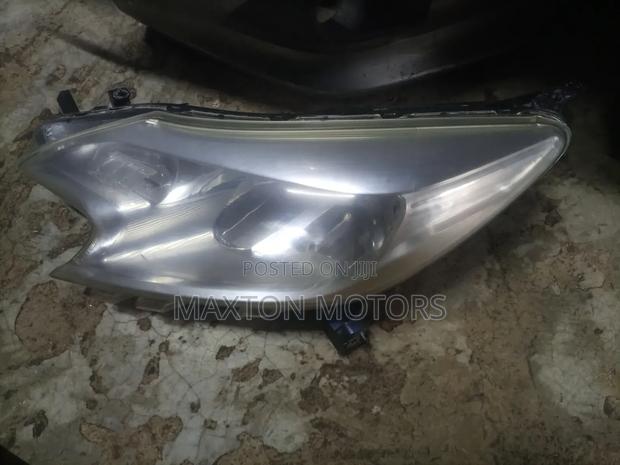 Headlight Nissan Note E12 Non Xenon - thumbnail 2