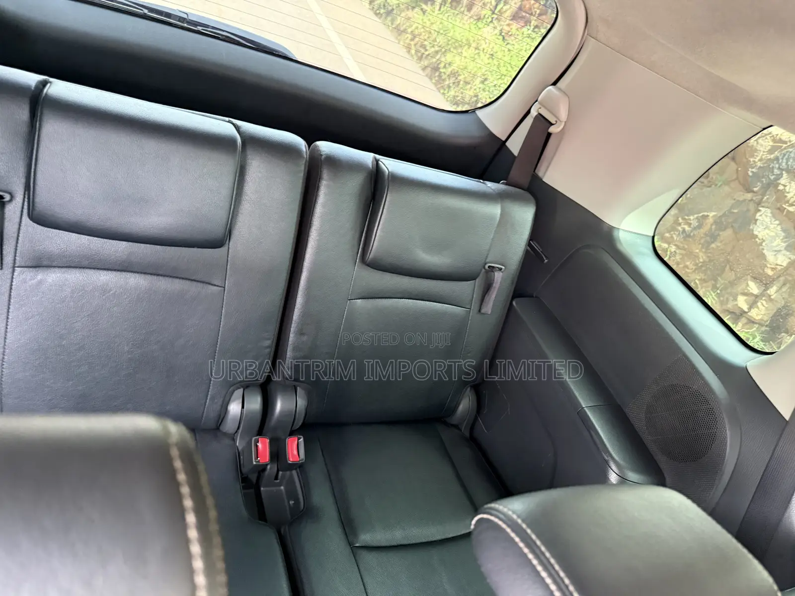 Toyota ISIS 1.8 Platana 2WD 2014 White