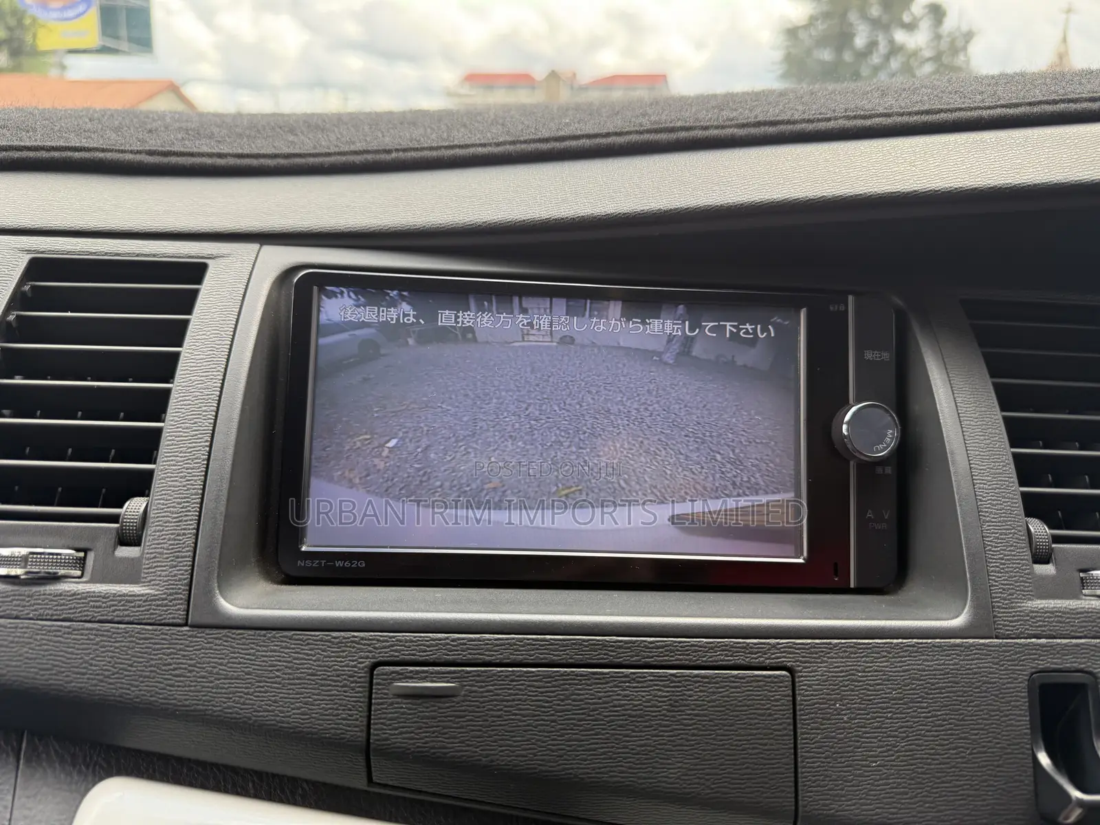 Toyota ISIS 1.8 Platana 2WD 2014 White
