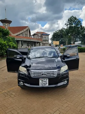 Toyota Vanguard 2013 Black