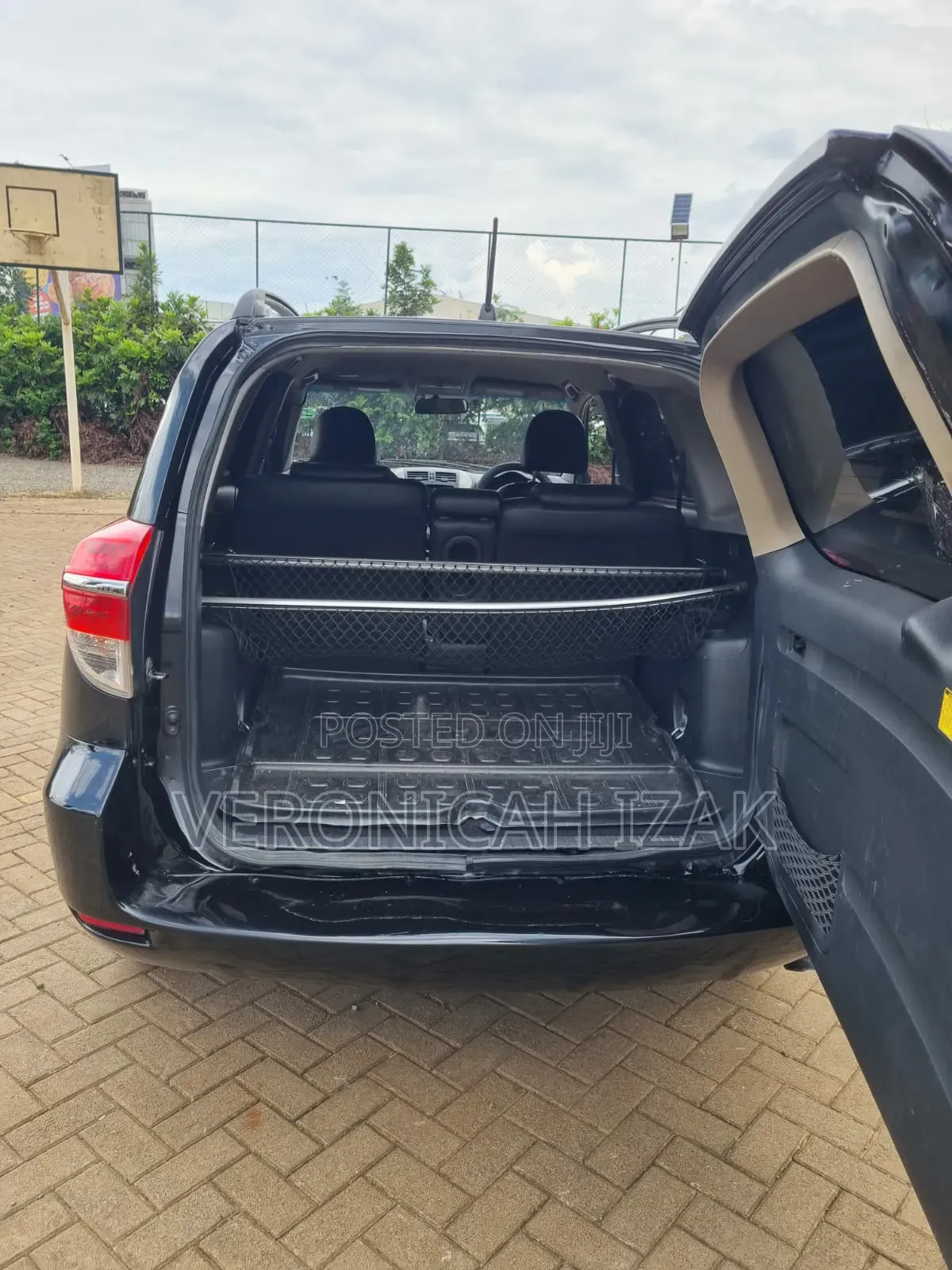 Toyota Vanguard 2013 Black
