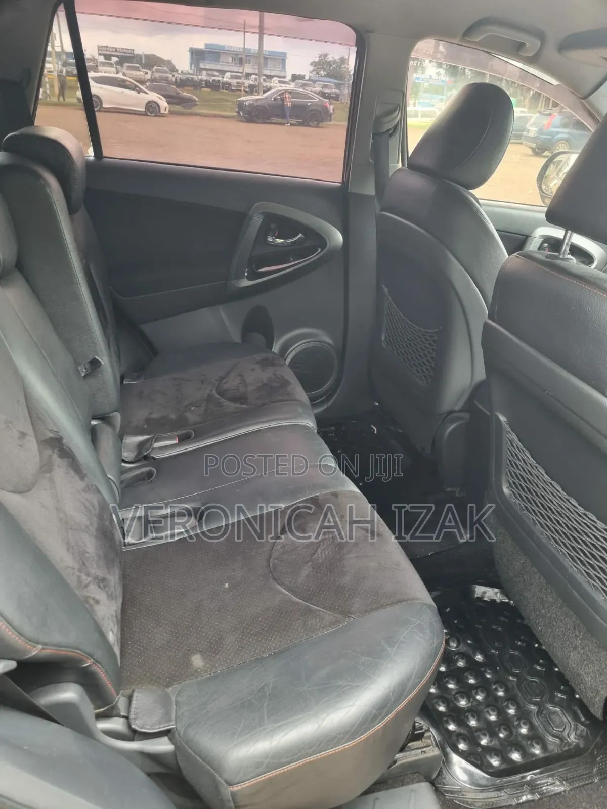 Toyota Vanguard 2013 Black