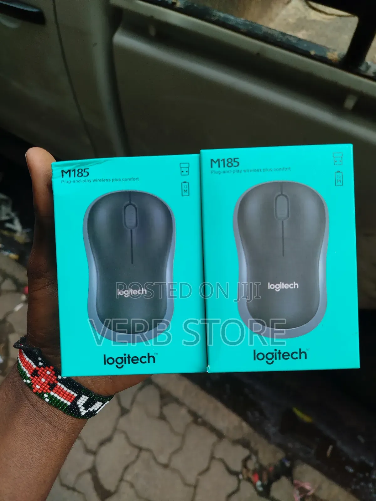 M185 Logitech Mouse