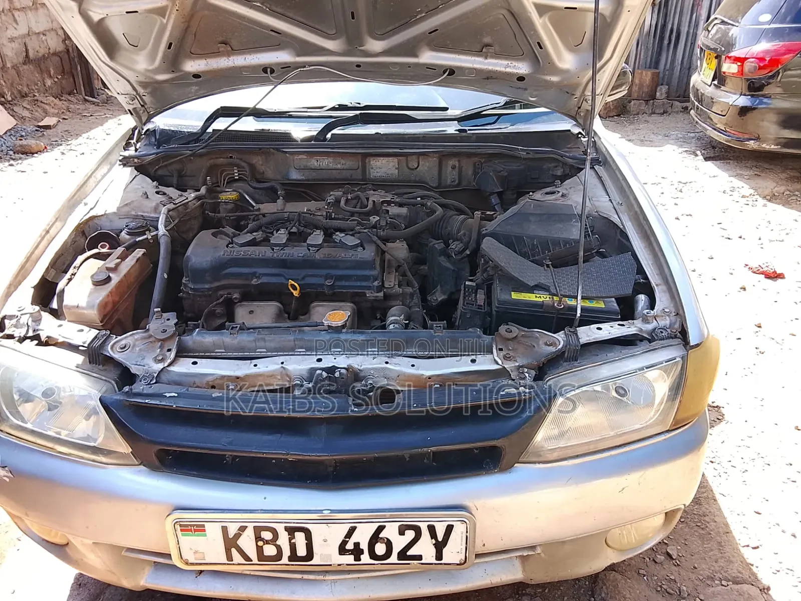 Nissan Advan 2003 Gray