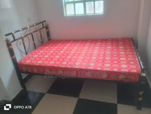 4 by 6 Flat Metalic Bed+6inch Matress at 11800
