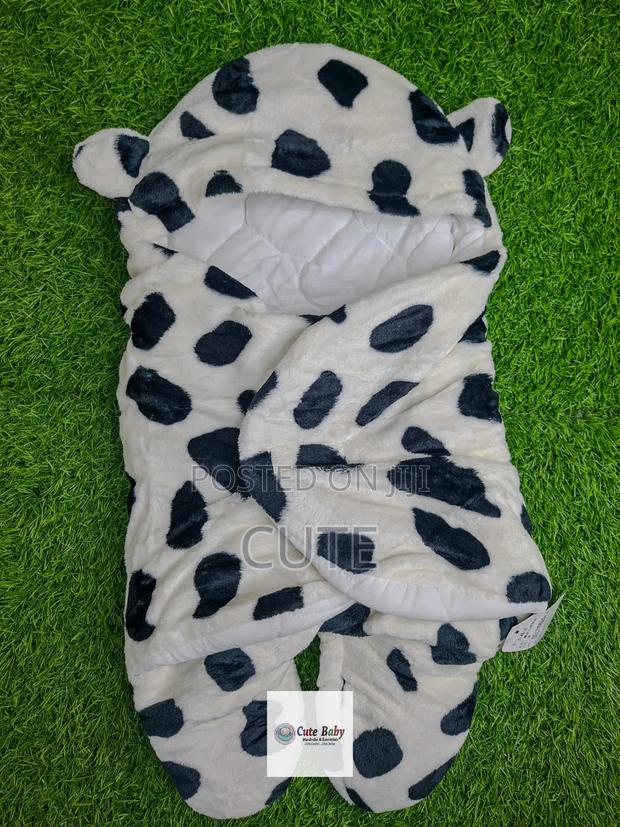 Baby Swaddle - thumbnail 7