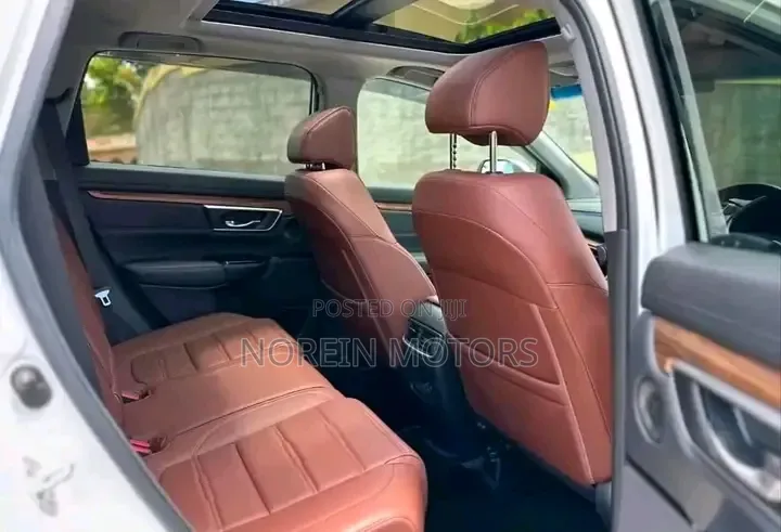 Honda CR-V 2019 White