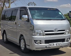 Toyota HiAce 2012 Silver