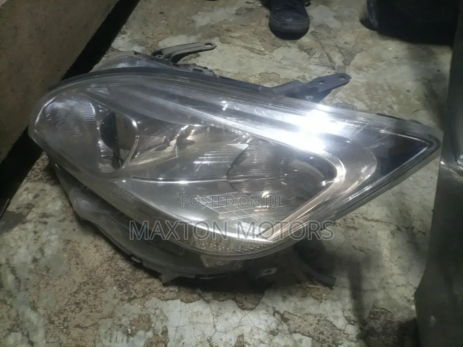 Headlight Mark Zio Non Xenon