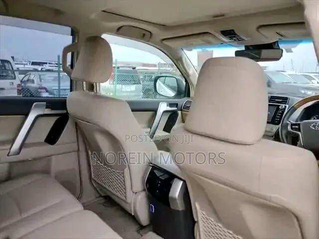 Toyota Land Cruiser Prado 4.0 Petrol TX 2018 White