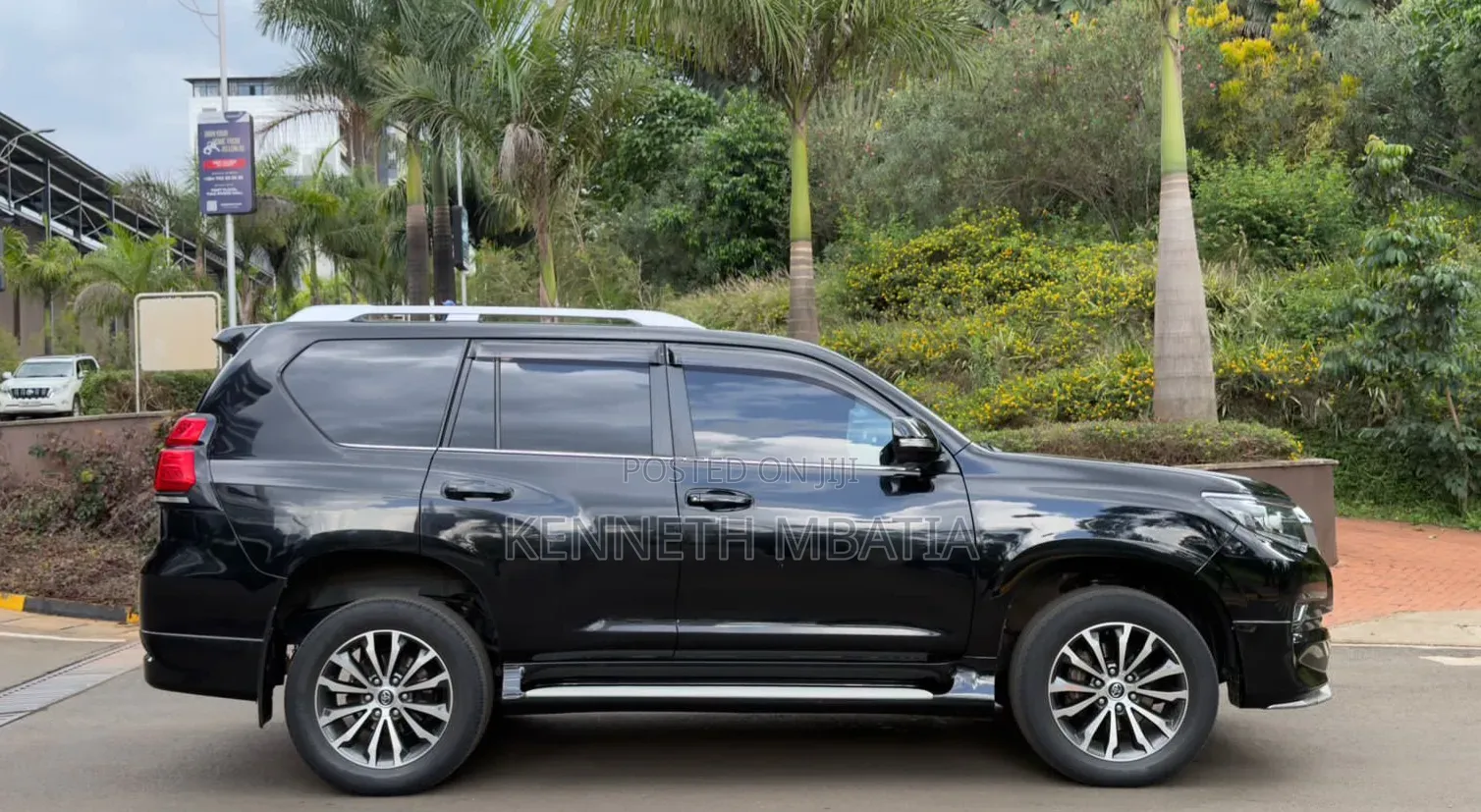 Toyota Land Cruiser Prado 2020 Black