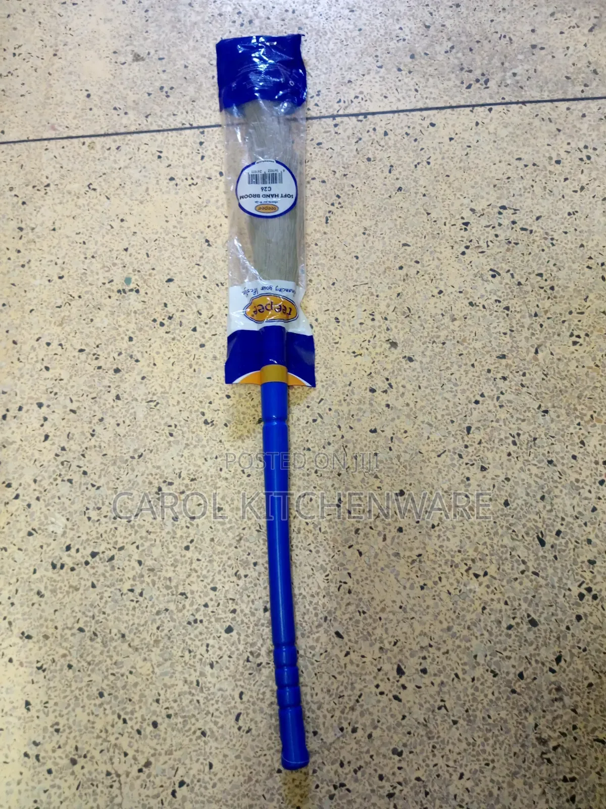 Plastic No Dust Broom