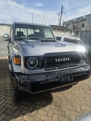 Toyota Land Cruiser 4.5 V8 TD 2020 Silver
