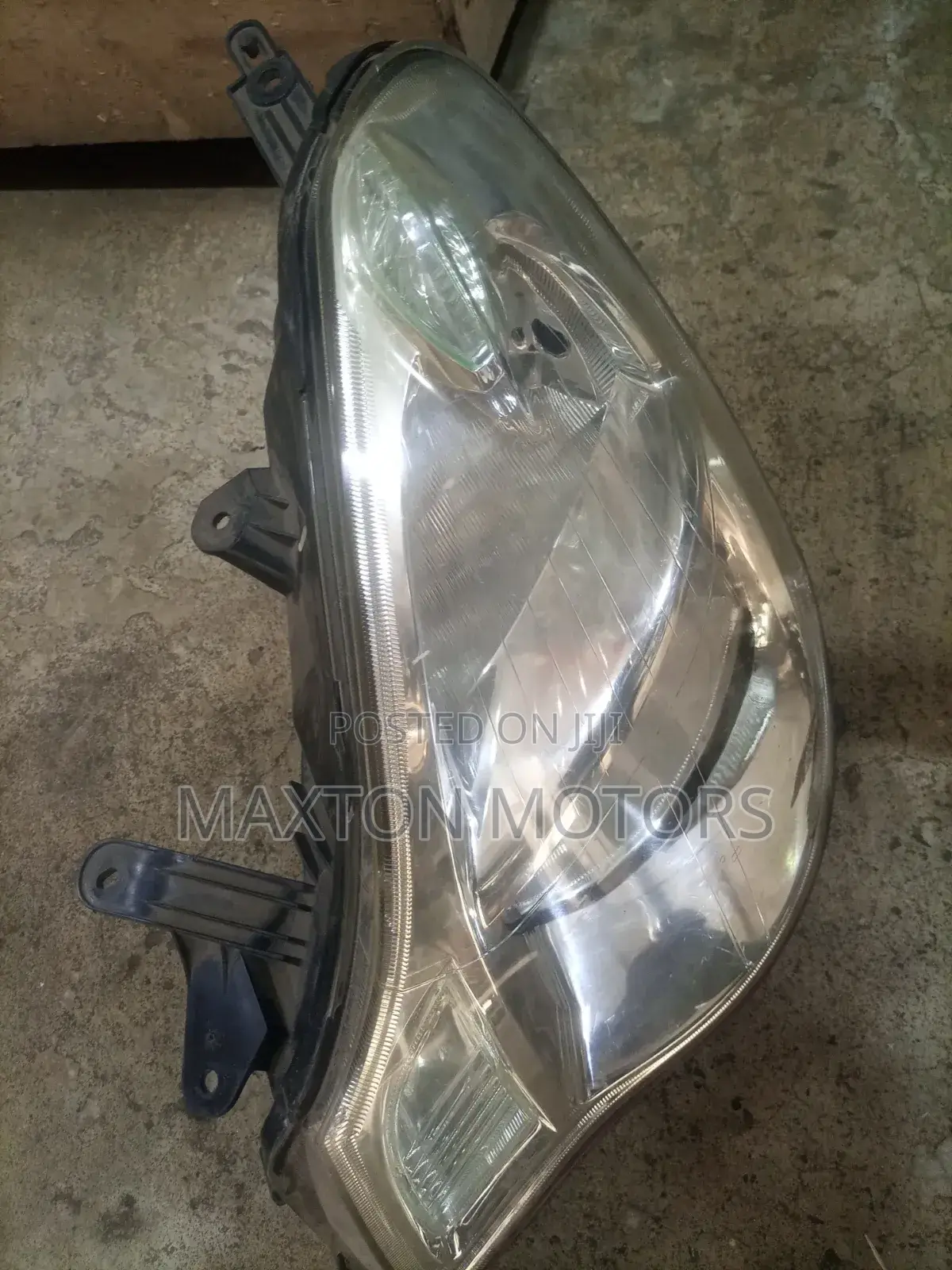 Headlight Nissan Sylphy N17 Non Xenon