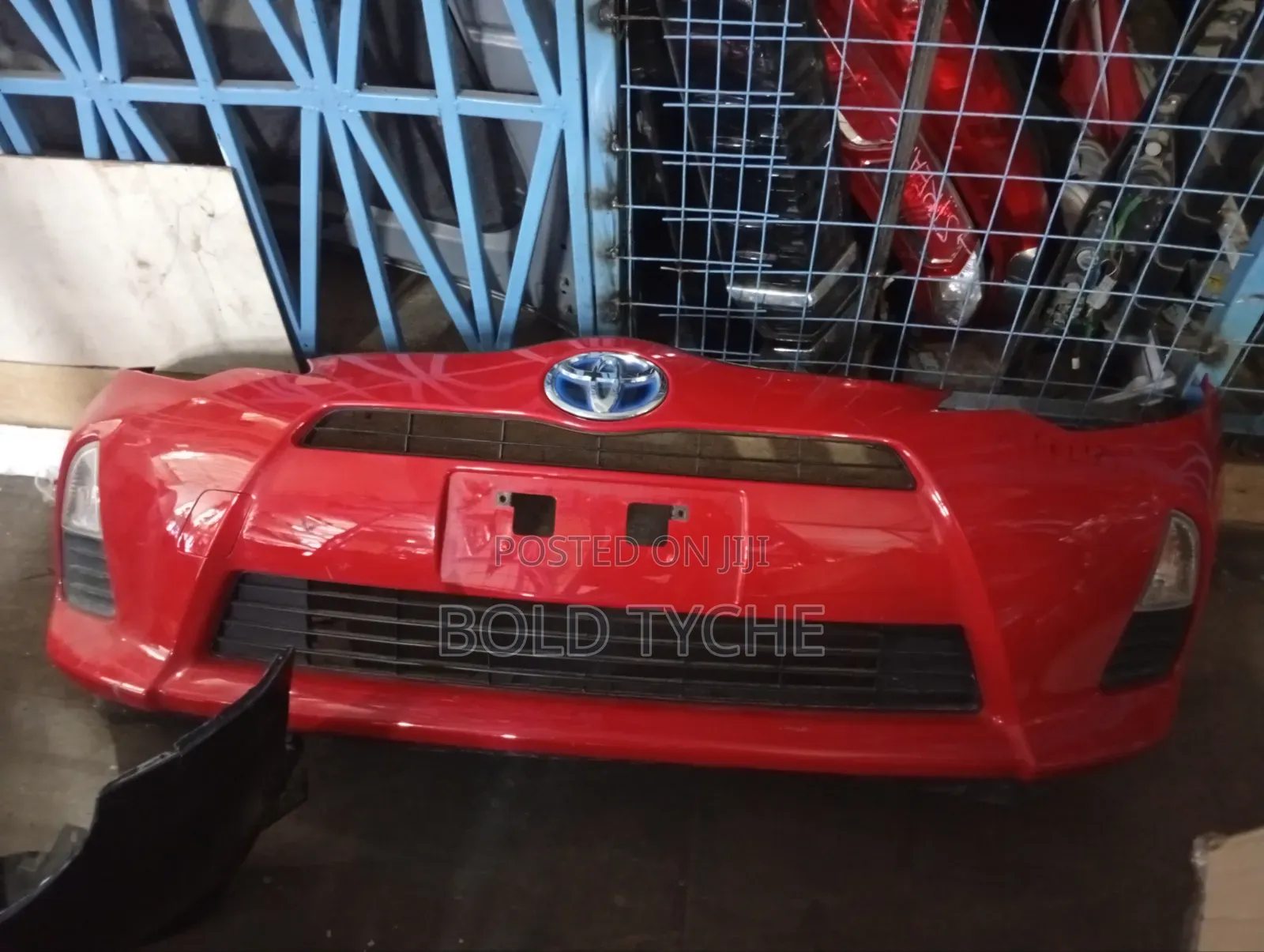 Toyota Aqua 2012 Bumper