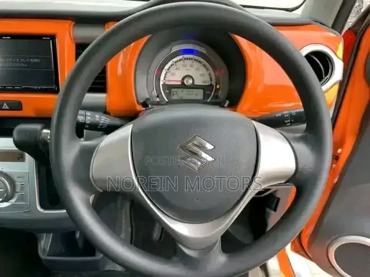 Suzuki Hustler 2017 Orange