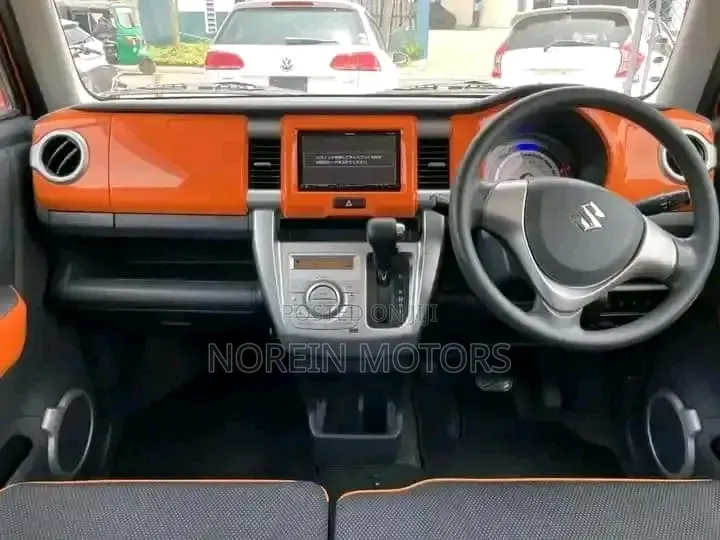 Suzuki Hustler 2017 Orange