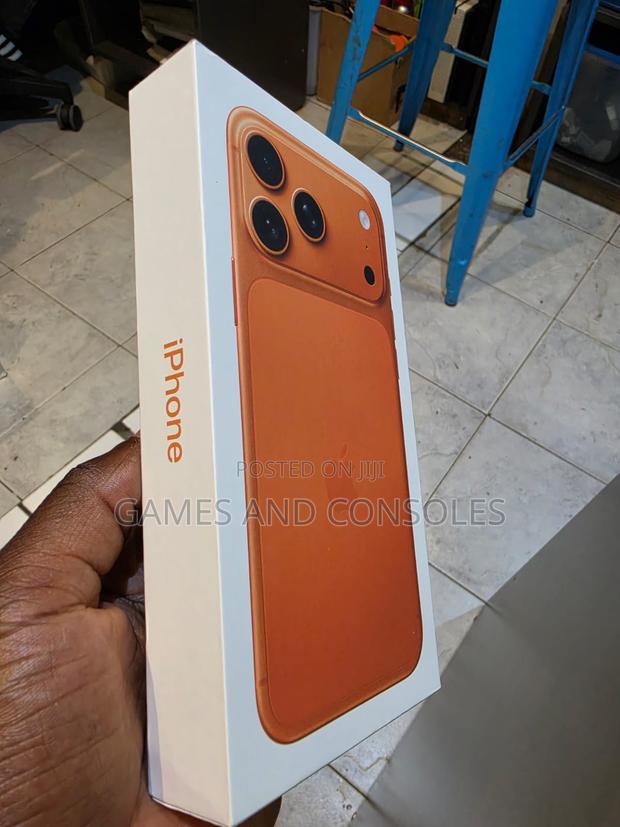 New Apple iPhone 17 Pro Max 1 TB Orange - thumbnail 2