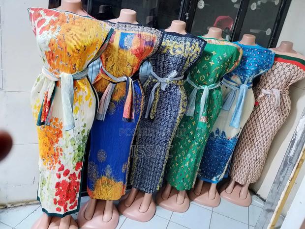 Dresses of Different Design - thumbnail 2