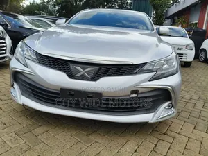 Toyota Mark X 2.5 AWD 2019 Silver