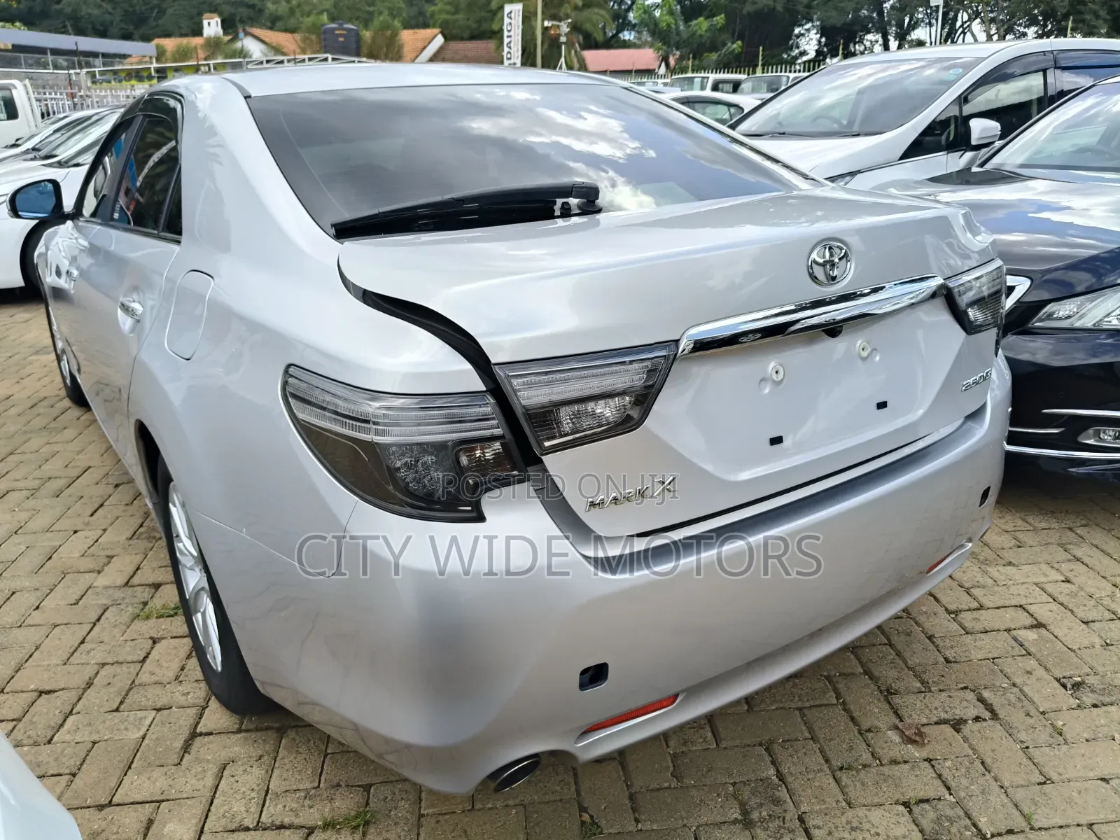Toyota Mark X 2.5 AWD 2019 Silver