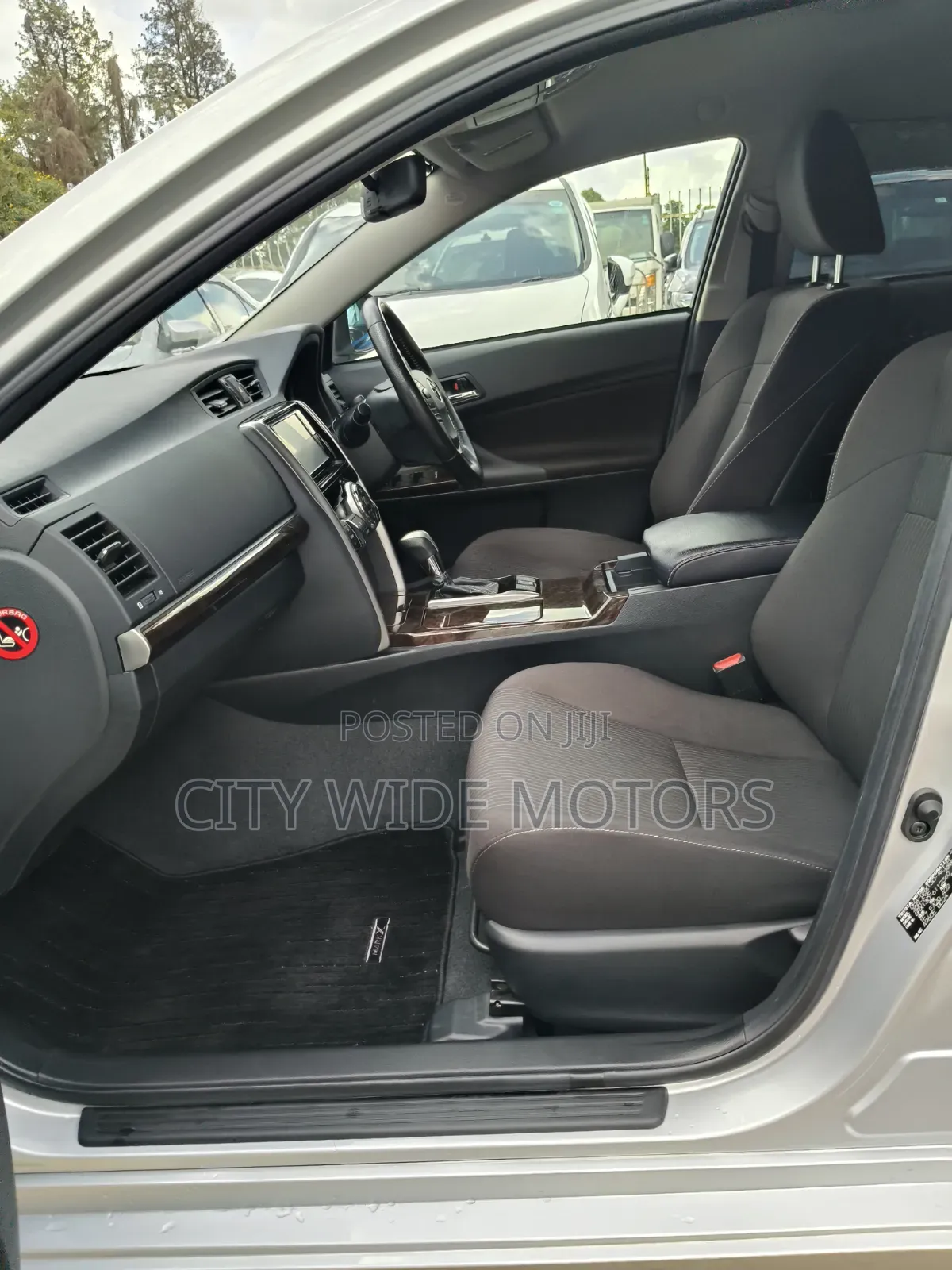 Toyota Mark X 2.5 AWD 2019 Silver