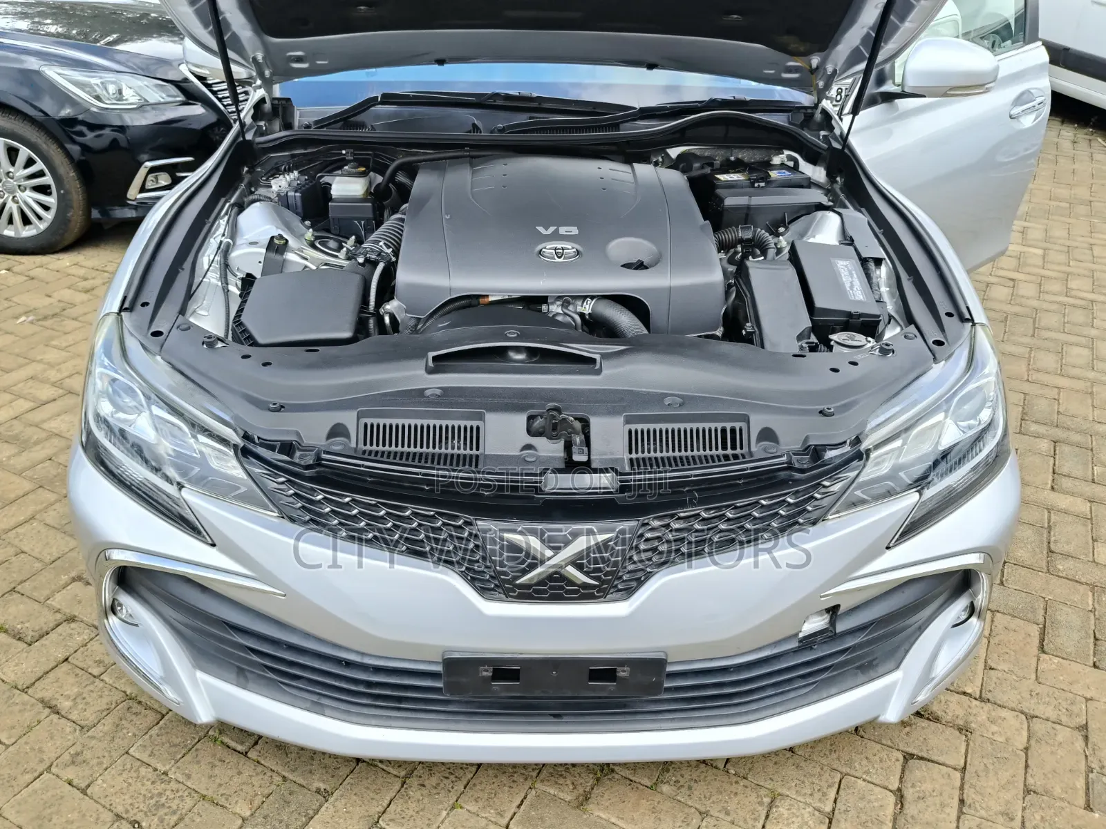 Toyota Mark X 2.5 AWD 2019 Silver