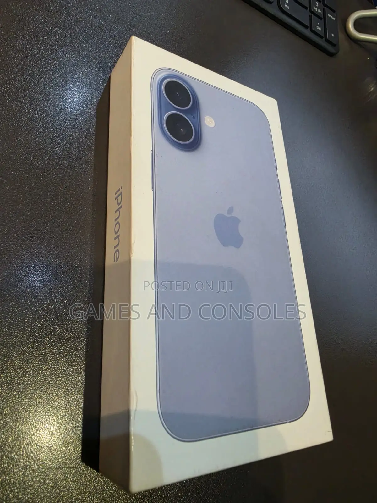 New Apple iPhone 17 256 GB