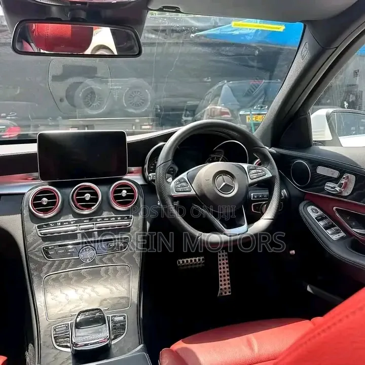 Mercedes-Benz C200 2018 White