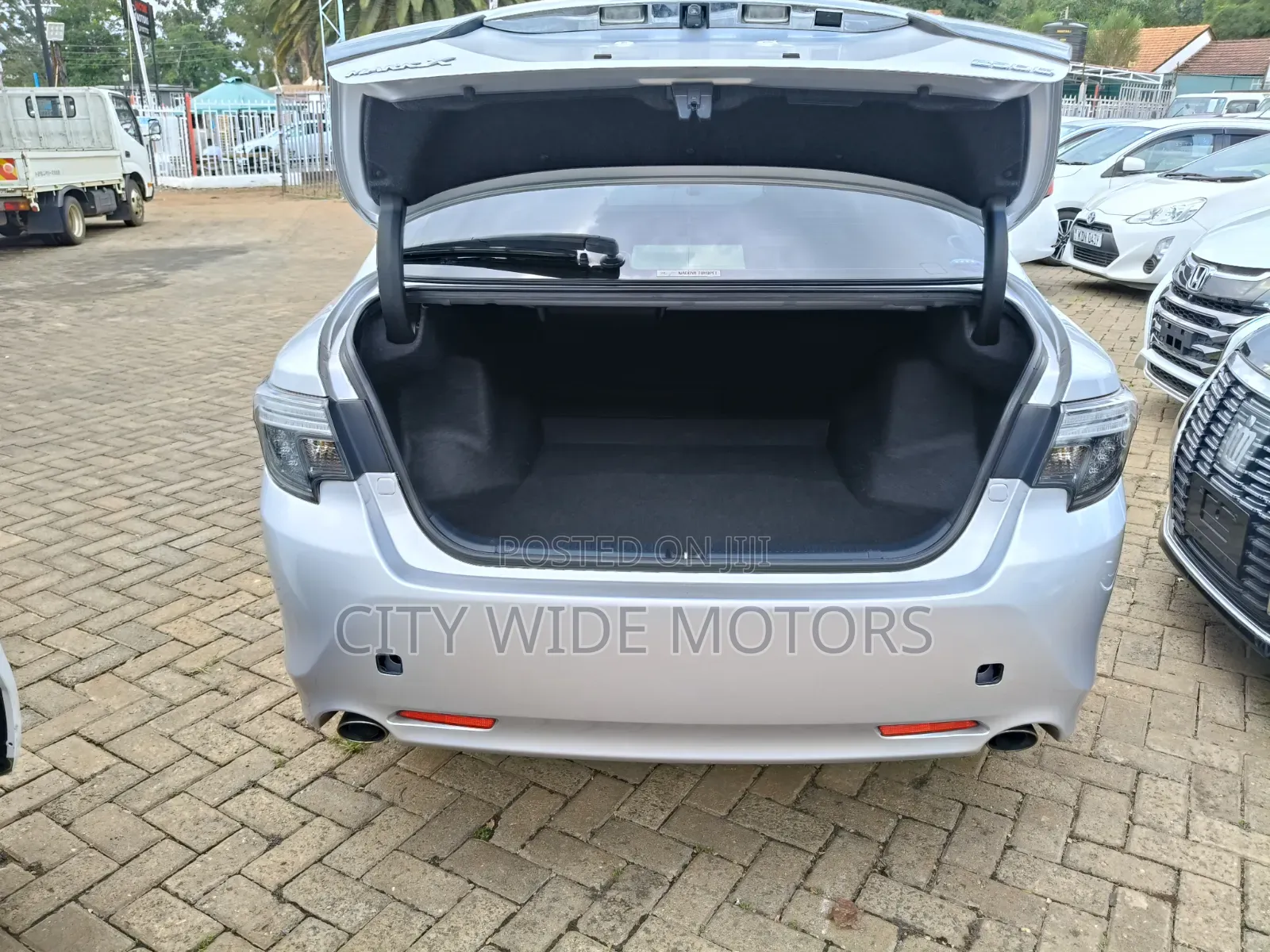 Toyota Mark X 2.5 AWD 2019 Silver