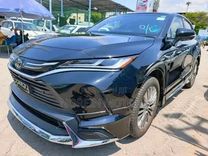 Toyota Harrier 2.0 2021 Black